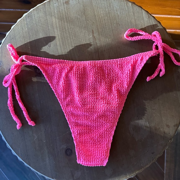 Pink Textured Bikini Set - Picture 2 of 2